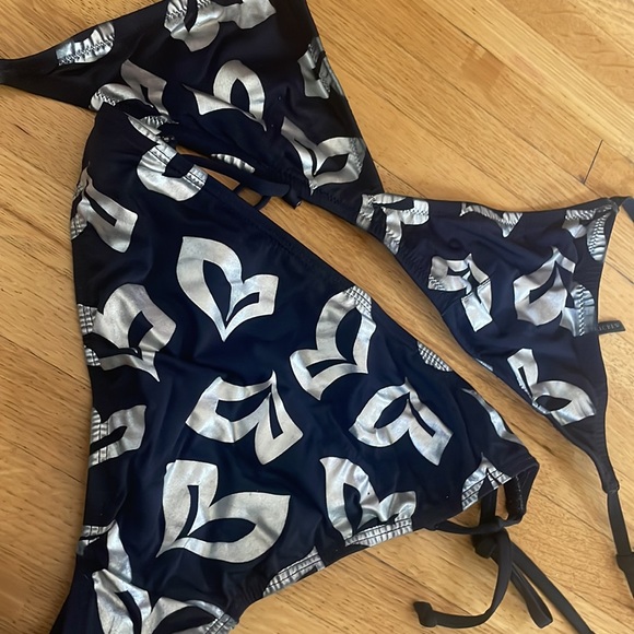 J Crew bikini - Picture 3 of 3